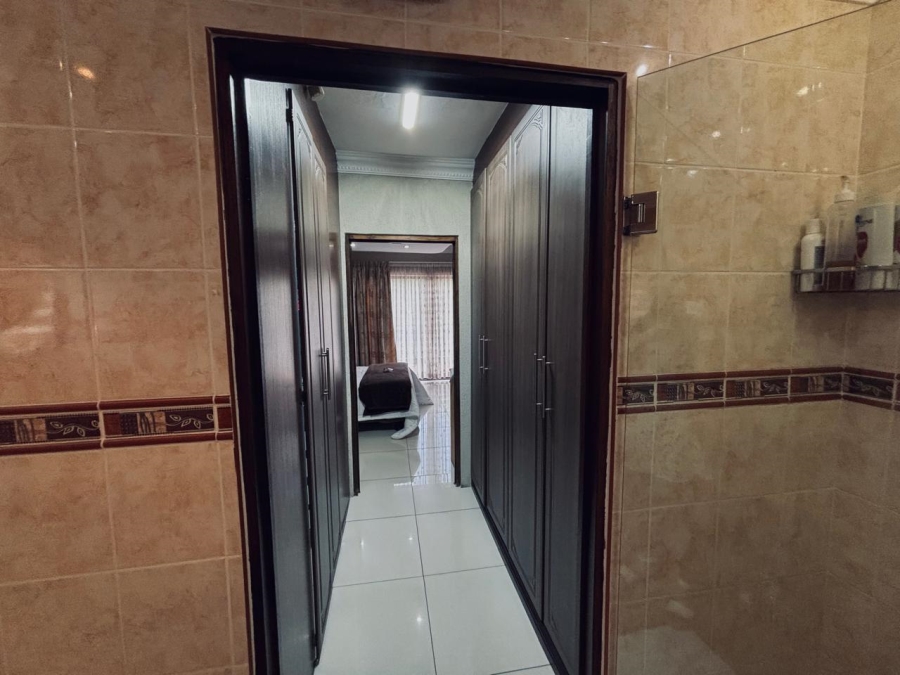 4 Bedroom Property for Sale in Vaalpark Free State